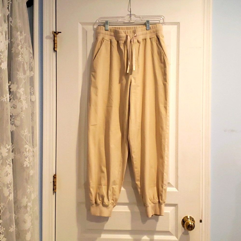Varley Joggers never been warn